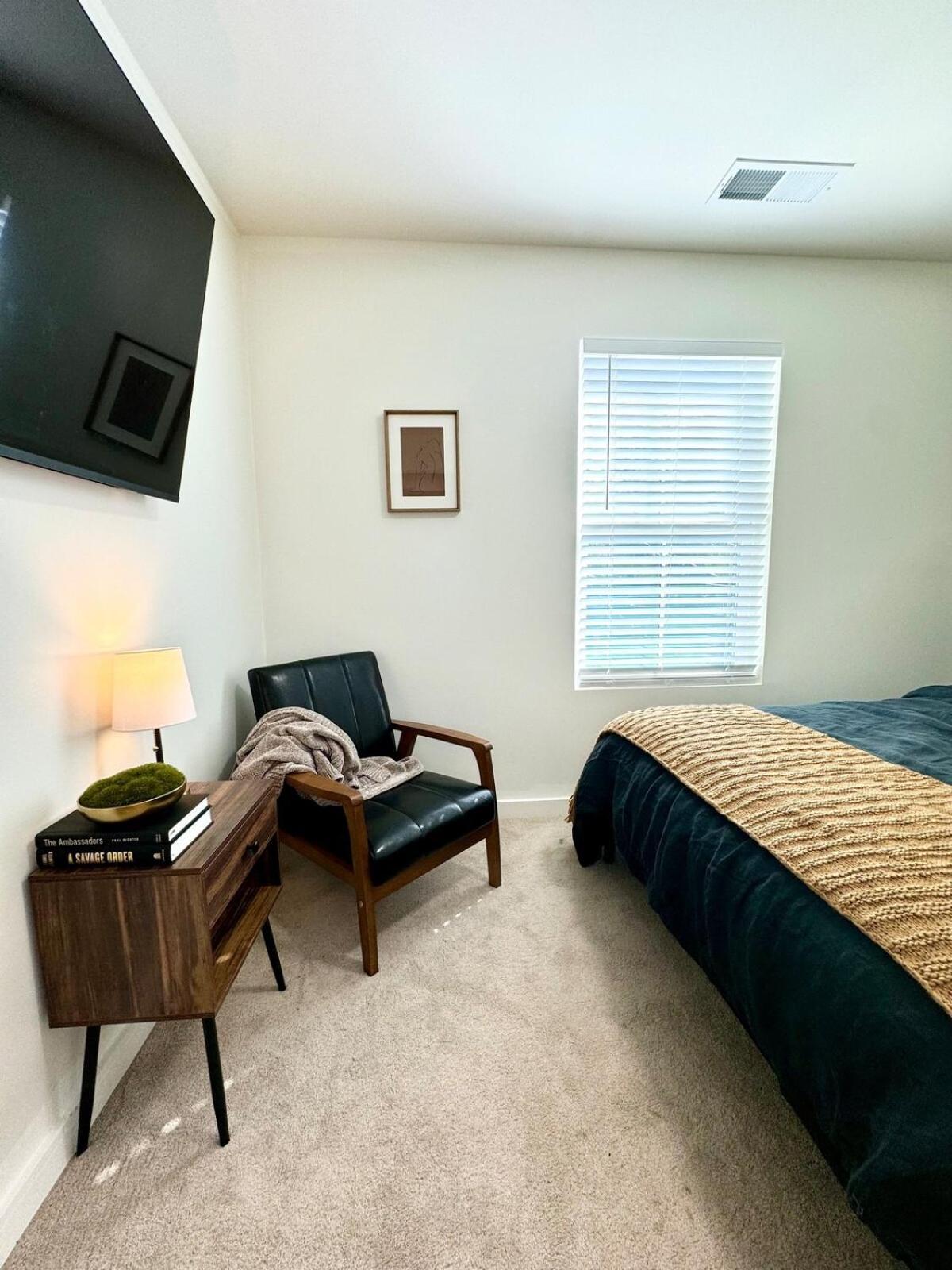 The Heights Compound Near Mercedes Benz Stadium Holiday home *
